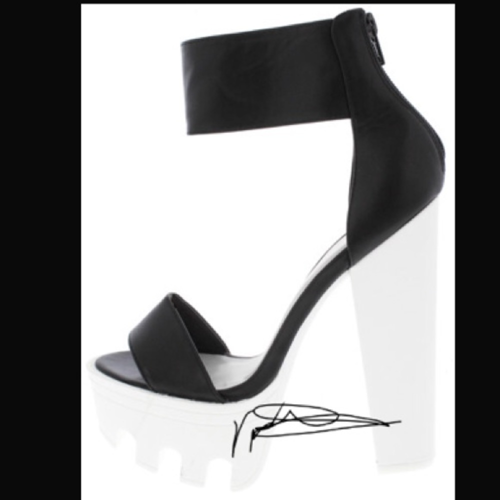 Brand new heels